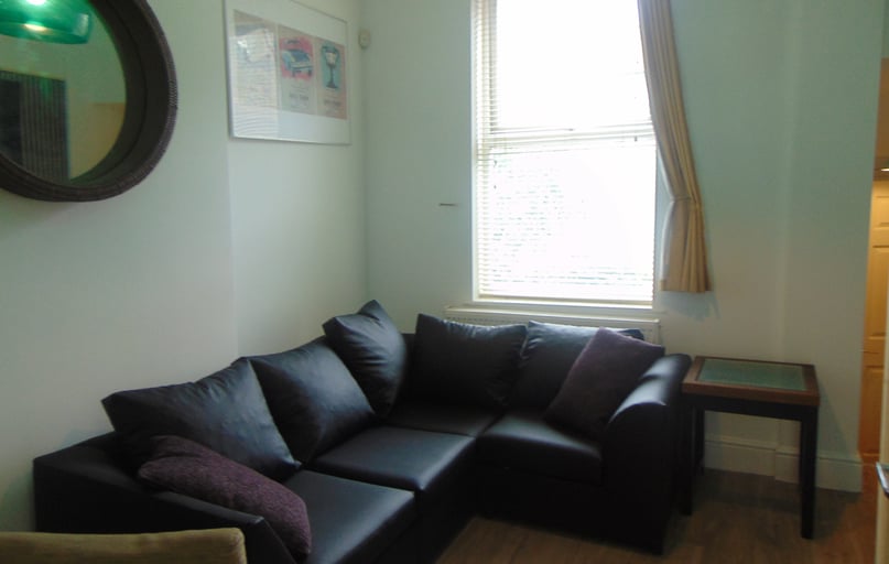 4 Hope Drive , The park estate, Nottingham - Image 1