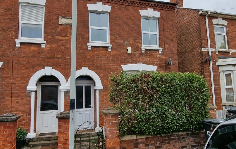 Honyatt Road, Kingsholm, Gloucester - Image 1