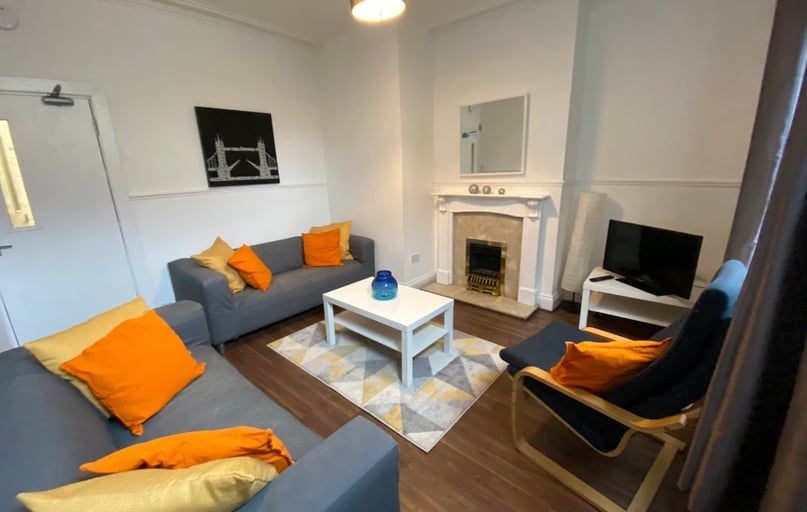 Clough Road, City centre, Sheffield - Image 1