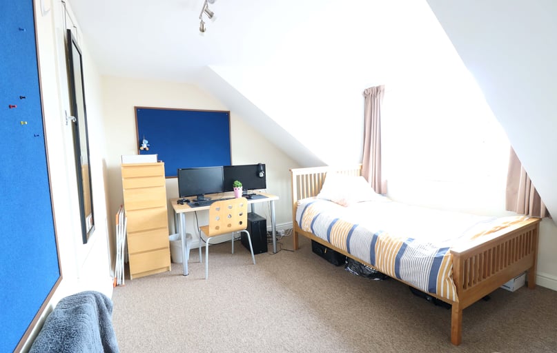 Cemetery Avenue, Sharrow, Sheffield - Image 1