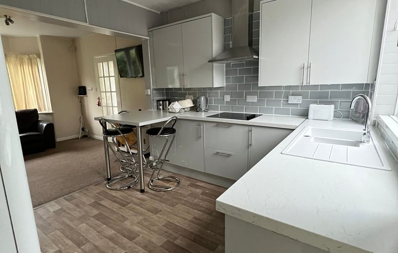 Greenbank Cottages, Mutley, Plymouth - Image 1