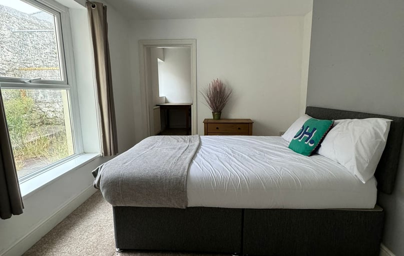 Alexandra Road, Mutley, Plymouth - Image 1