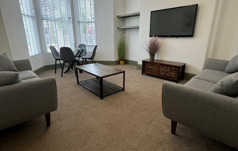 Belgrave Road, Mutley, Plymouth - Image 1