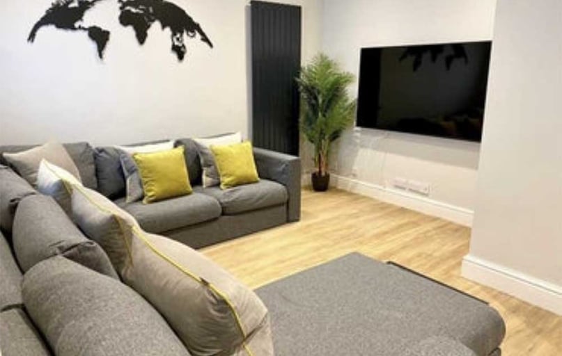 Clifton Place, Greenbank, Plymouth - Image 1