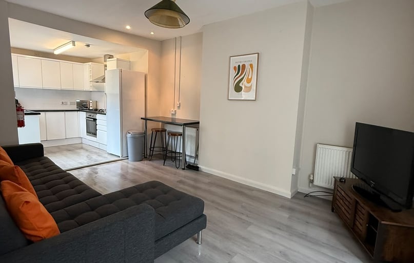 Chedworth Street, Greenbank, Plymouth - Image 1