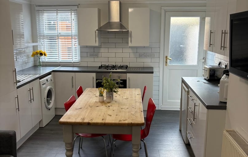 Grafton Road, Mutley, Plymouth - Image 1