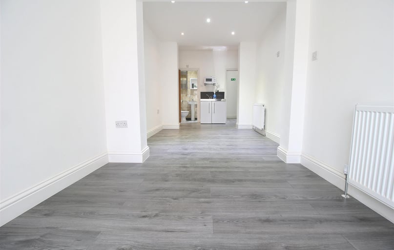 Aintree Crescent, Barkingside, London - Image 1