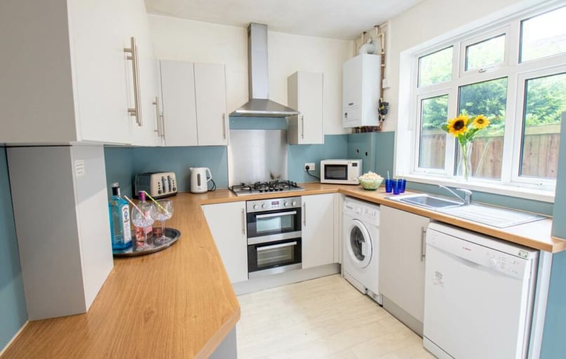 Whitstable Road, St Stephens, Canterbury - Image 1