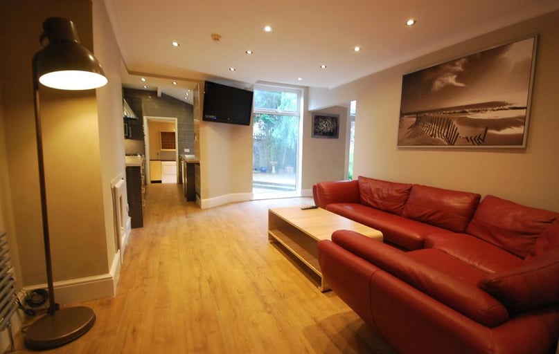 Ashlyn Grove, Fallowfield, Manchester - Image 1