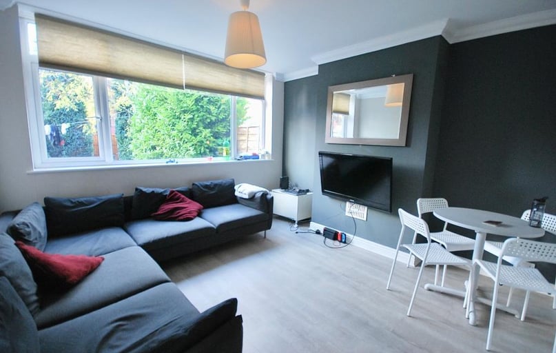 Parrs Wood Road, Fallowfield, Manchester - Image 1