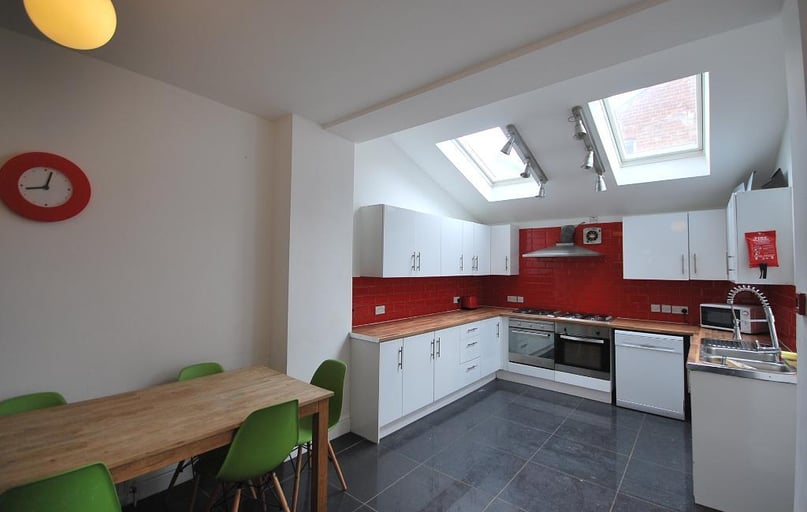 Edenhall Avenue, Burnage, Manchester - Image 1