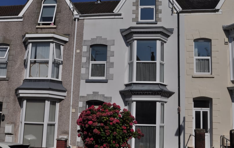 Gwydr Crescent, Uplands, Swansea - Image 1
