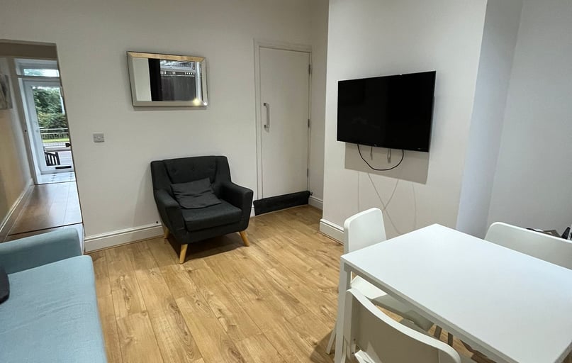 Leek Road, Shelton, Stoke - Image 1