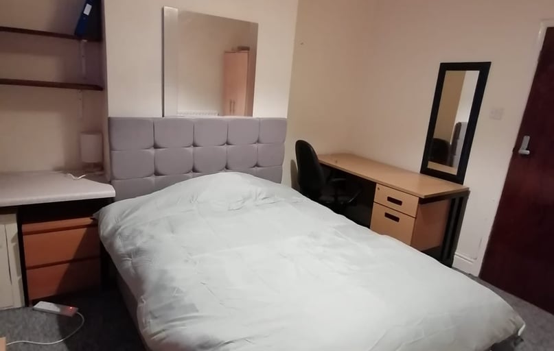 Lewis Street, Shelton, Stoke - Image 1