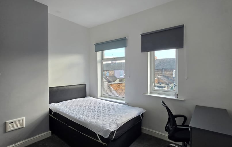 Elgin Street, Shelton, Stoke - Image 1