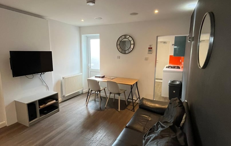 Ashford Street, Shelton, Stoke - Image 1