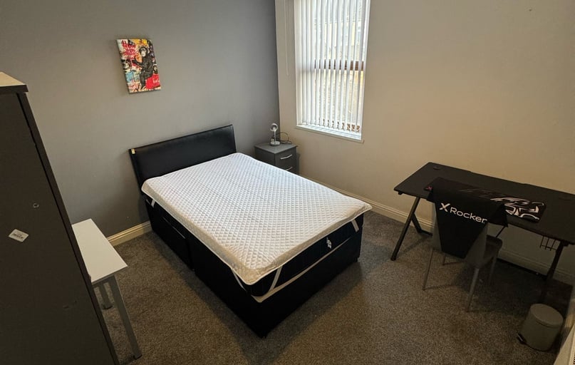 Newlands Street, Shelton, Stoke - Image 1