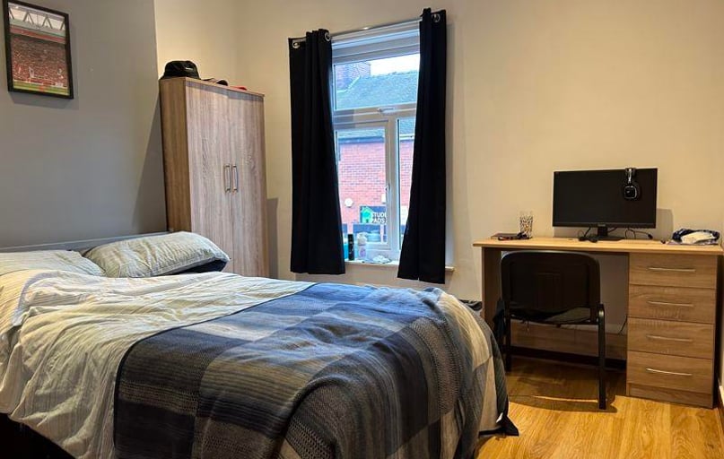 Thornton Road, Shelton, Stoke - Image 1