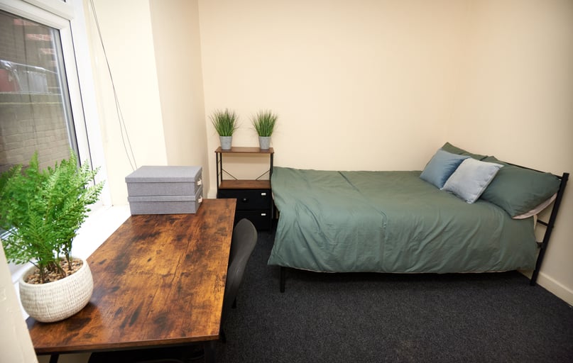 Talbot Street, City Centre, Nottingham - Image 1