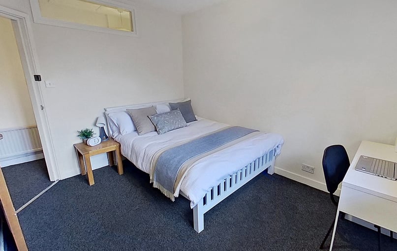 North Sherwood Street, Arboretum, Nottingham - Image 1