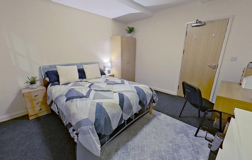 North Sherwood Street, Arboretum, Nottingham - Image 1