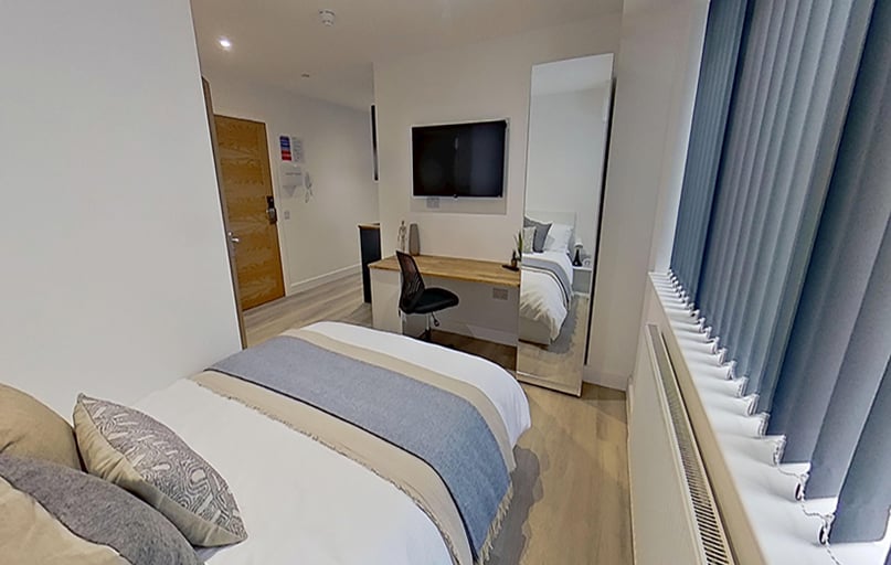 Mansfield Road, Hockley, Nottingham - Image 1