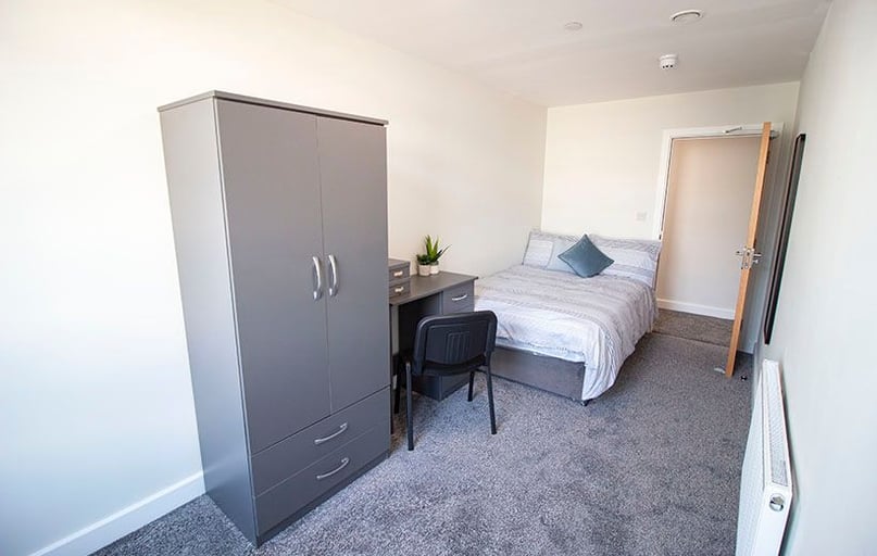 Milton Street, City Centre, Nottingham - Image 1