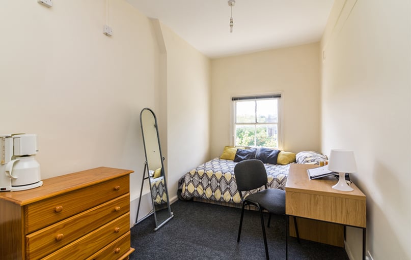 Peel Street, Arboretum, Nottingham - Image 1