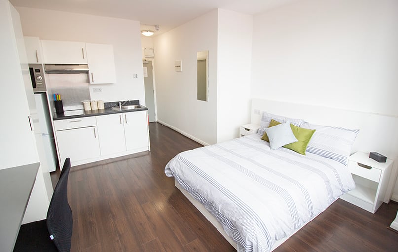 Milton Street, Hockley, Nottingham - Image 1