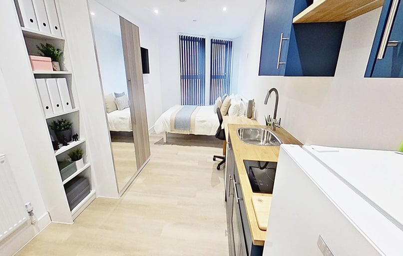 Mansfield Road, Hockley, Nottingham - Image 1