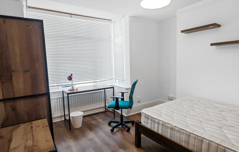 Edgerton Park Road, St Sidwells, Exeter - Image 1
