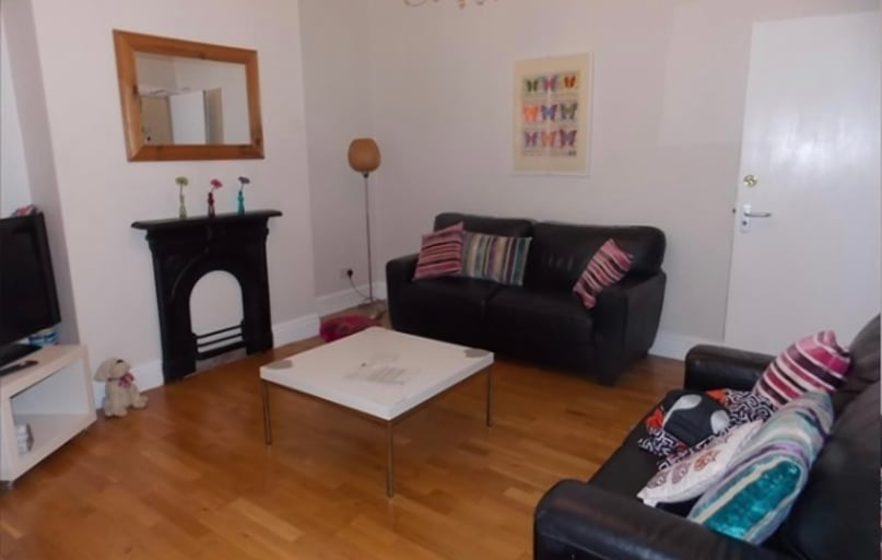 Claypole Road Arboretum Arboretum Nottingham, Hyson Green, Nottingham - Image 1