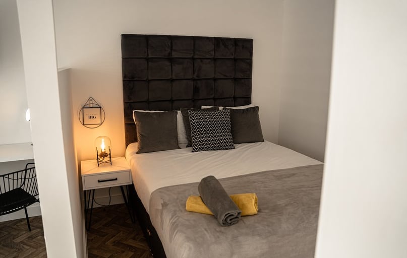 Bridge Street West, Hockley, Birmingham - Image 1