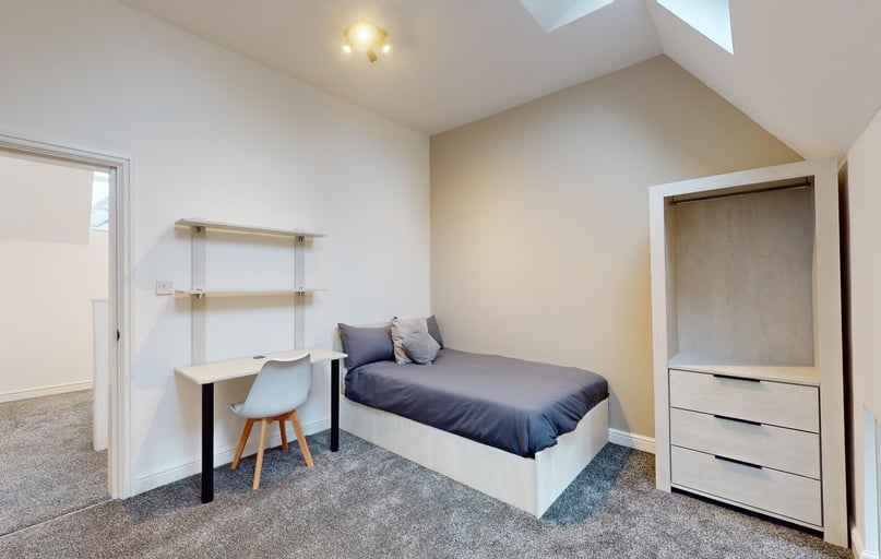 Hull Road, Layerthorpe, York - Image 1