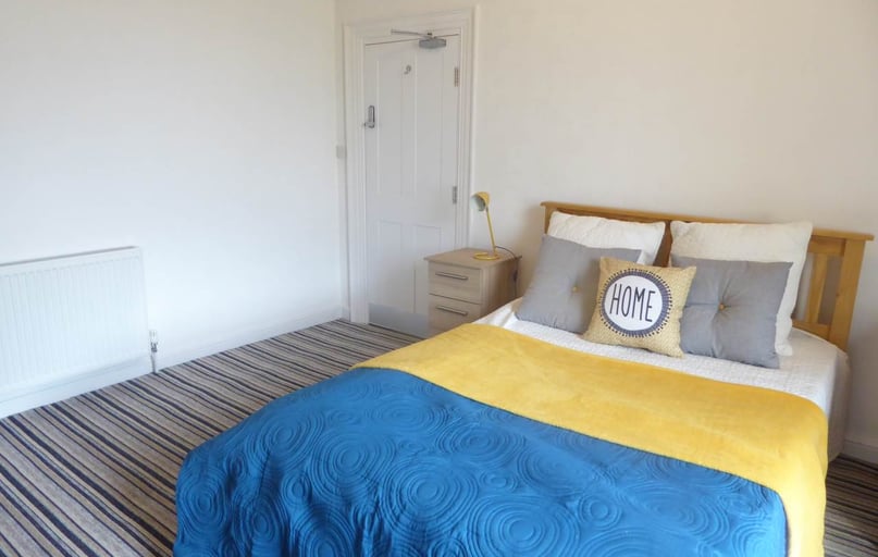 Trinity Street, Edgerton, Huddersfield - Image 1