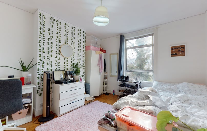 Links Road, Tooting, London - Image 1