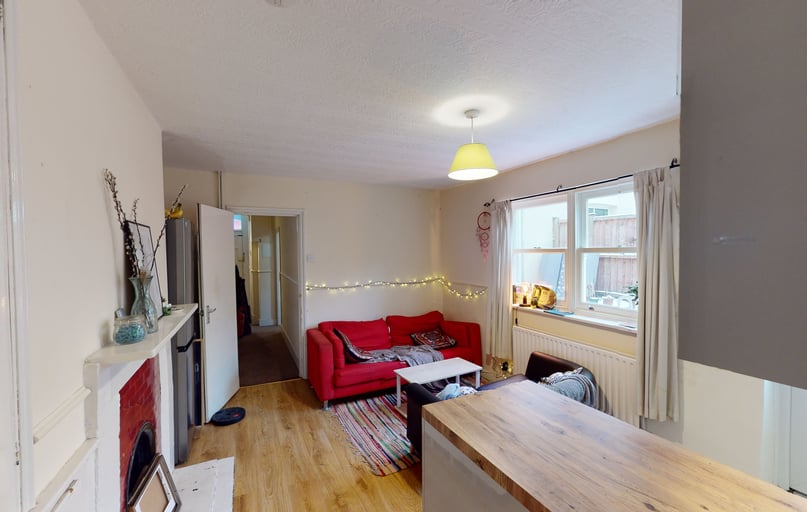 Clayton Road, Peckham, London - Image 1