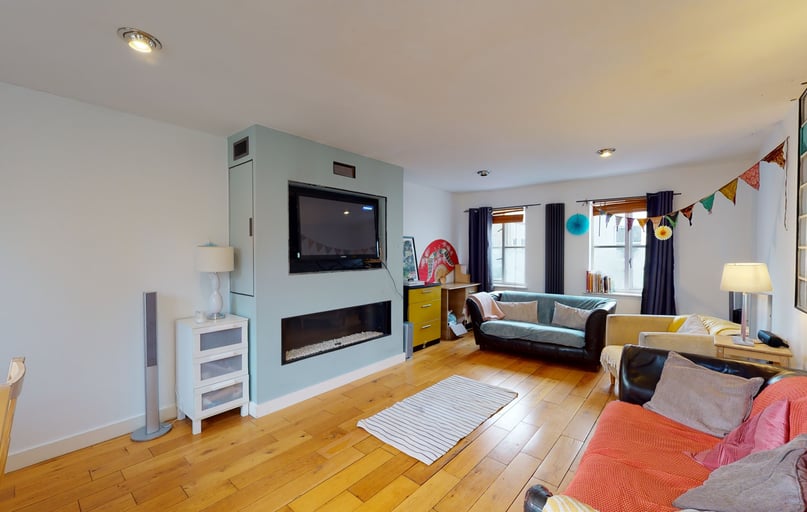 Vestry Mews, Camberwell, London - Image 1