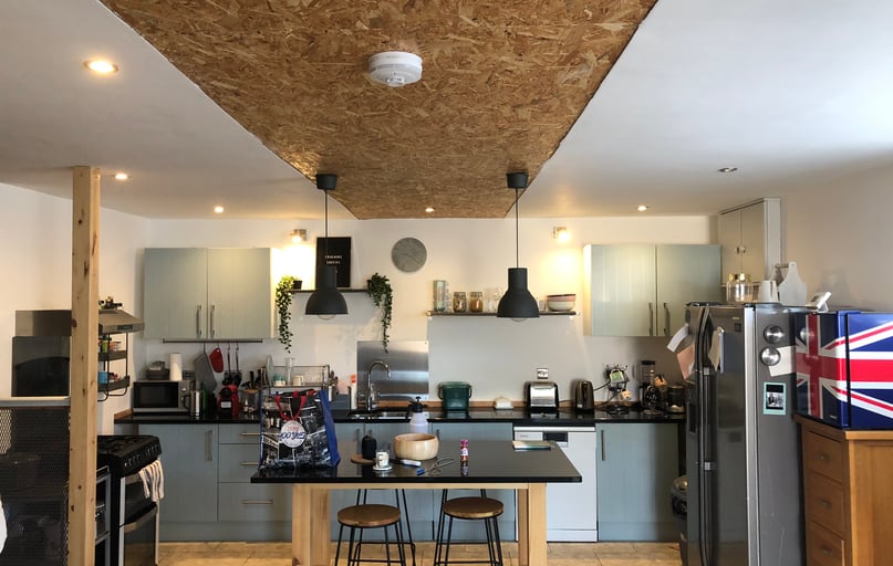 Frogmore Avenue, Sketty, Swansea - Image 1