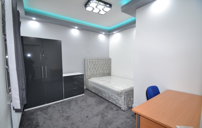 Scarsdale Road, Victoria Park, Manchester - Image 1