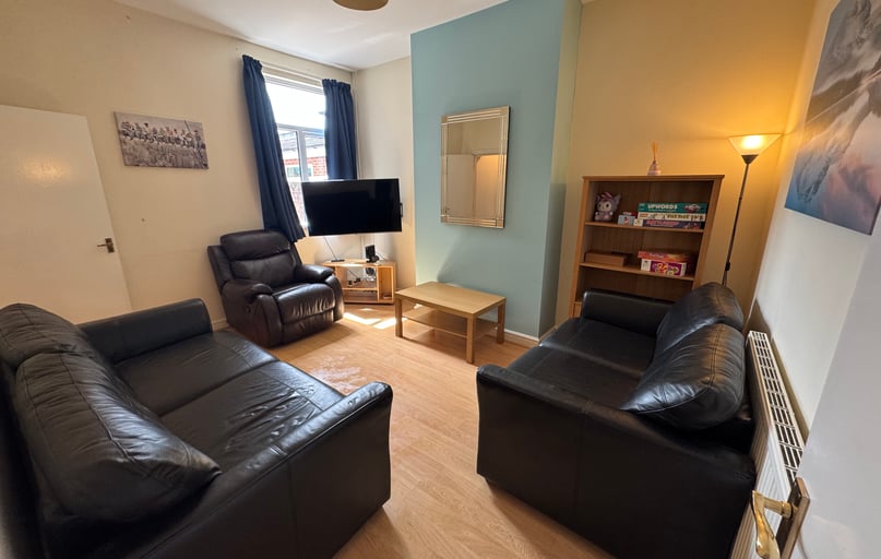 Thornton Road, Shelton, Stoke - Image 1