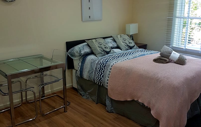 Chatsworth Road, Brondesbury Park, London - Image 1