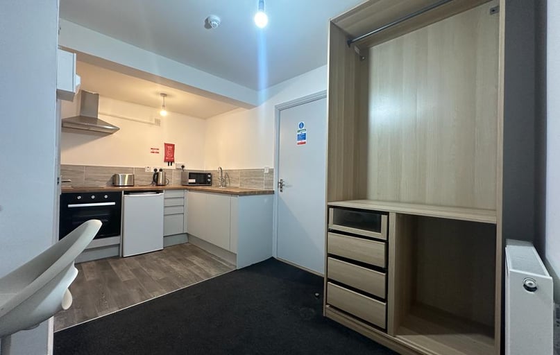 Bulwer Road, Radford, Nottingham - Image 1