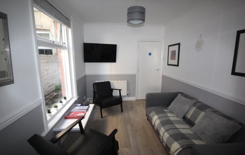 Percy Road, Southsea, Portsmouth - Image 1