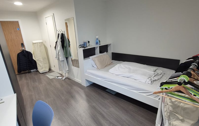 First Way, Neasdon, London - Image 1