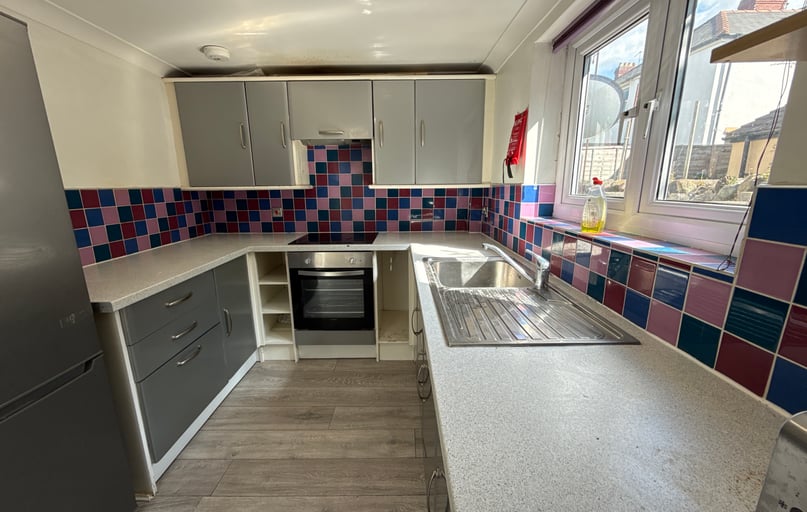 Tullock Street, Plasnewydd, Cardiff - Image 1