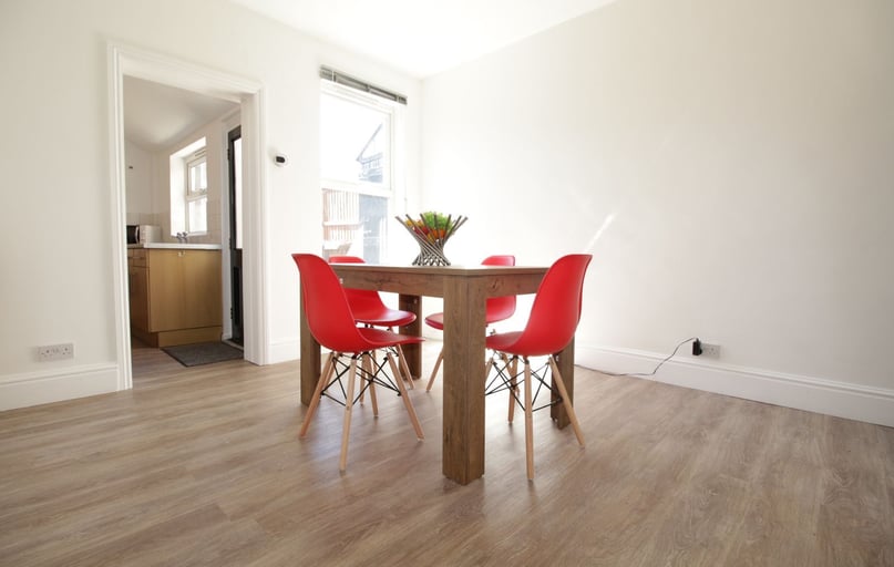 Peel Street, St Catherines, Lincoln - Image 1