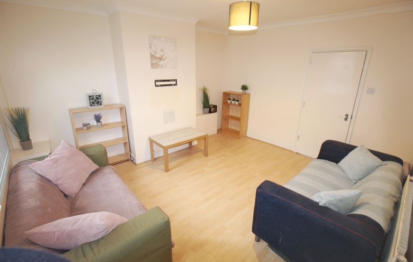 Newland Street West, West End, Lincoln - Image 1