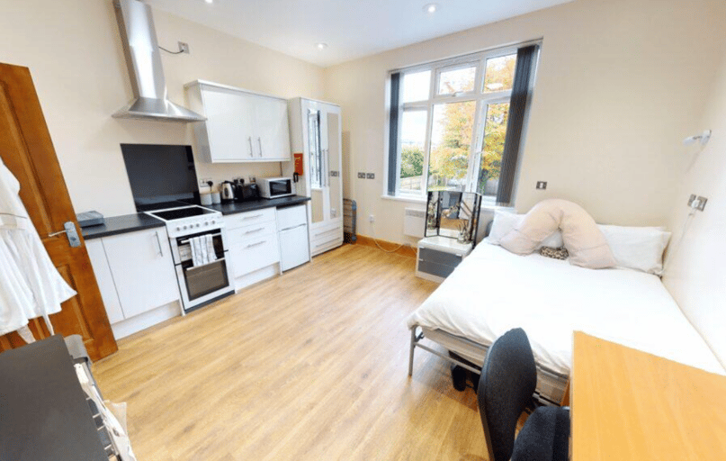 Raglan Road, Edgbaston, Birmingham - Image 1