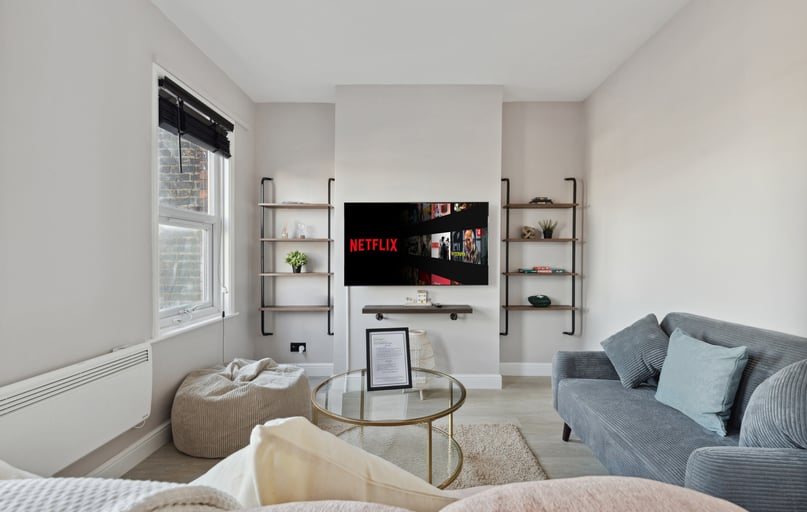 Lea Bridge Road, Leyton, London - Image 1